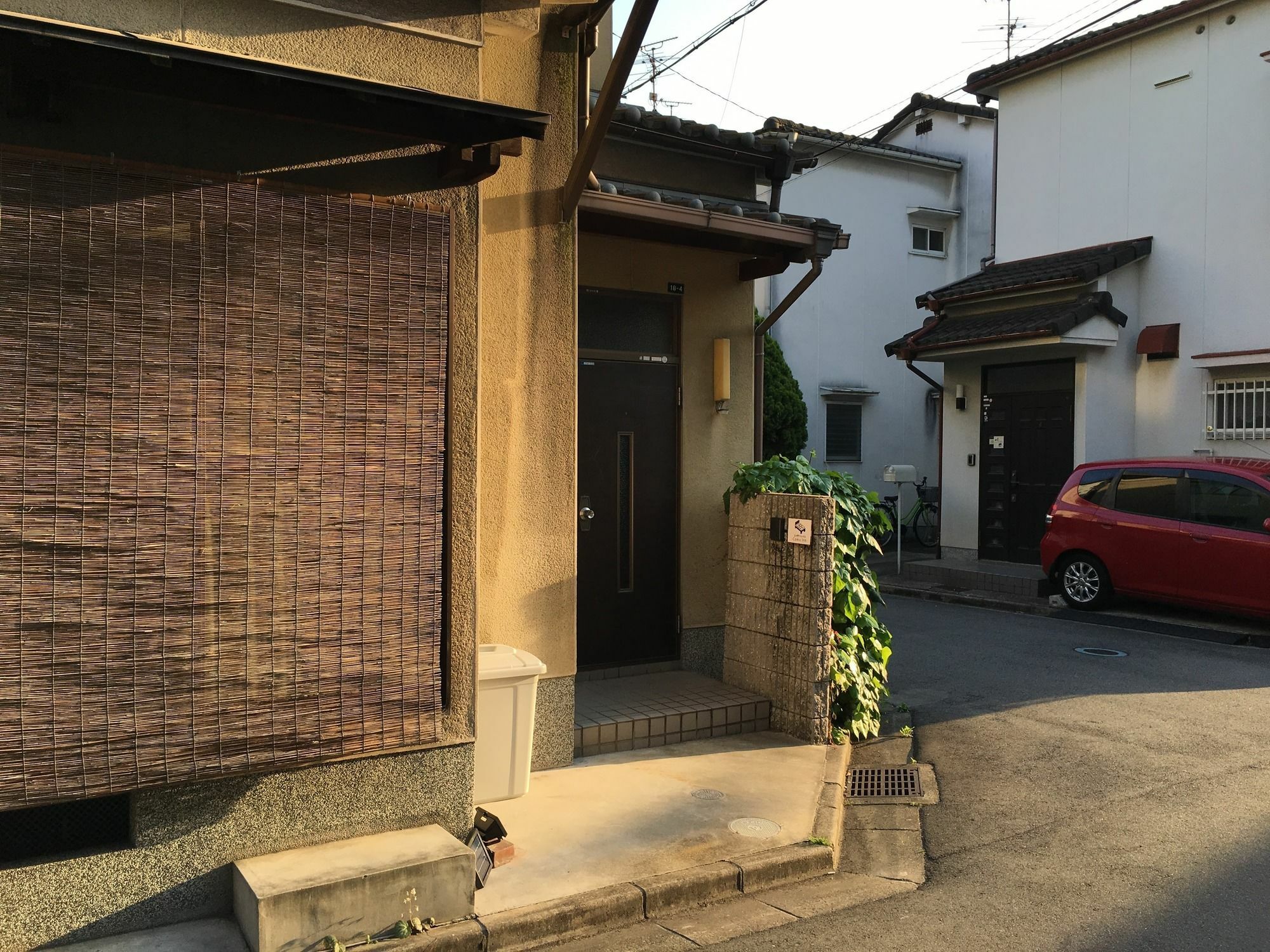 Airlog House -Comic Inn- Habikino Bagian luar foto